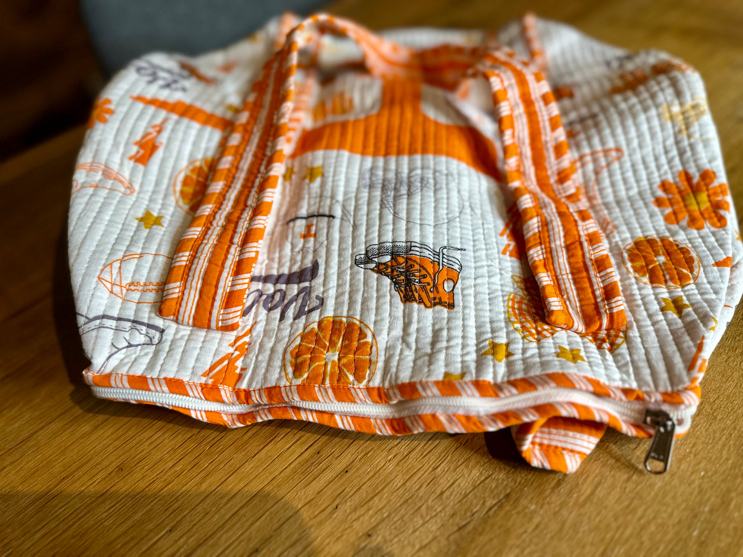 Tennessee Volunteers Quilted Game Day Duffel Bag
